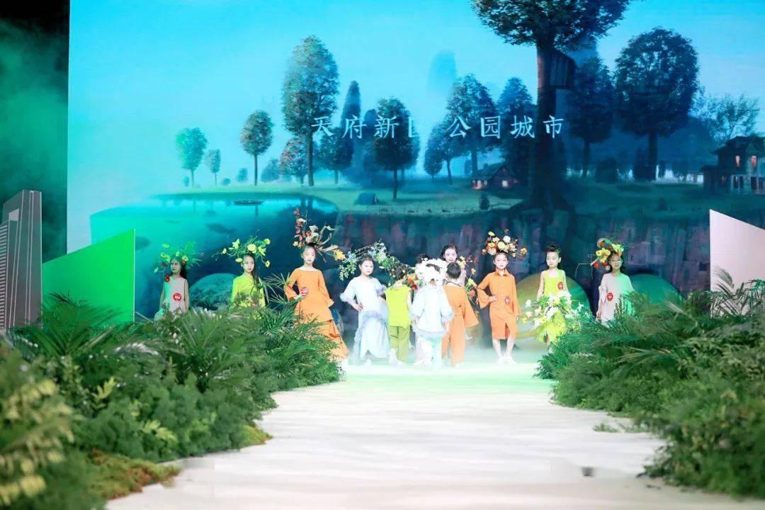 时尚希腊女神装